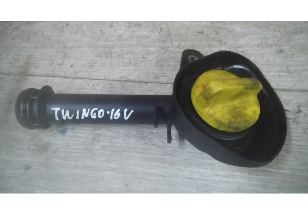 Маслозаливна горловина Renault Modus, Clio 2-4, Twingo 1-2, Sandero, Logan, 1.2 16V, 8200323344 *